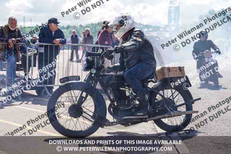 Vintage motorcycle club;eventdigitalimages;no limits trackdays;peter wileman photography;vintage motocycles;vmcc banbury run photographs